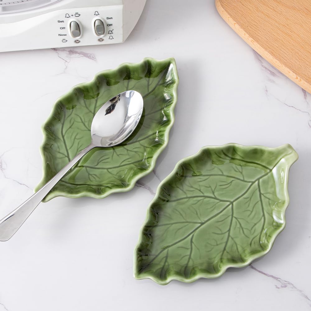 YumiPLUS Ceramic Leaf Shape Spoon Rest for cooking, Cute Green Cooking Spoon Holder for Stove Top,Large Porcelain Spatula Rest for Kitchen Counter, Farmhouse Kitchen Decor (green)