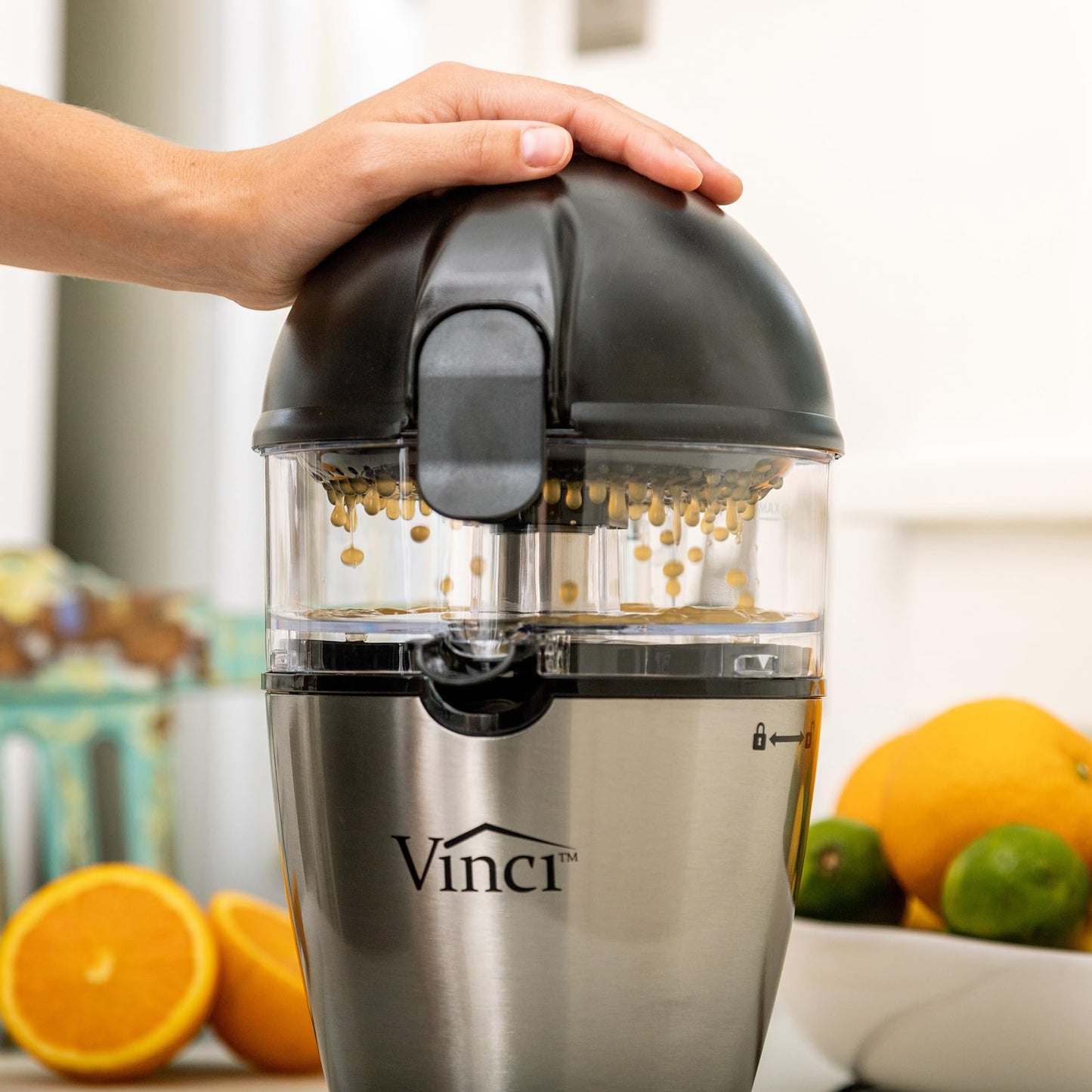 Vinci Hands Free Electric Citrus Juicer, 1-Button Juicer Machine, Orange Lime Grapefruit Lemon Squeezer, Easy to Clean Orange Juicer Squeezer, Black/Stainless Steel