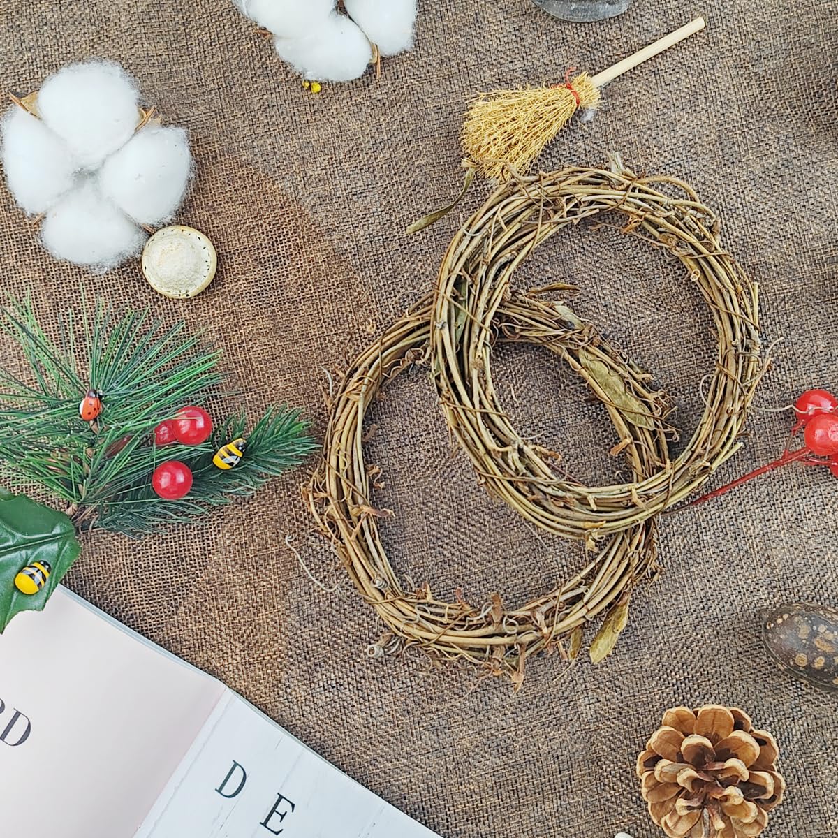 TIHOOD 16PCS 4inch Grapevine Wreaths Vine Branch Wreath Christmas Rattan Wreath Garland Decoration for Christmas Holiday Craft or Wedding Supplies