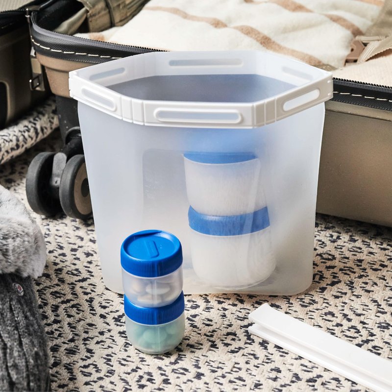 humangear STAX, Stackable Snack Containers - Leak-Proof Snack Travel System - FDA-Food Safe, BPA/PC/Phthalate-Free - Stackable & Click-Together Food Storage, Medium Mid 12-Pack, Clear/Blue