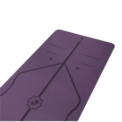 Liforme Original Yoga Mat – Free Yoga Bag Included - Patented Alignment System, Warrior-like Grip, Non-slip, Eco-friendly, sweat-resistant, long, wide, 4.2mm thick mat for comfort