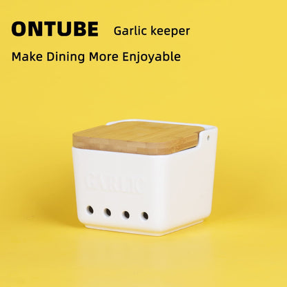 ONTUBE Garlic Keeper with Lid, Ceramic Garlic Holder Storage, Garlic Container for Kitchen, Garlic Saver to Keep Your Garlic Cloves Fresh Longer 4.7-Inch (White)