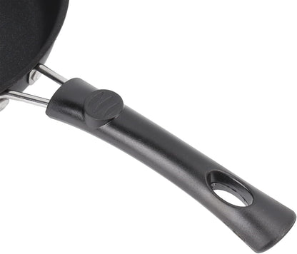 Nonstick Frying Pan Skillet, Professional Chef Egg Pan with Ergonomic Handle, Stainless Steel Omelet Pan (16CM)
