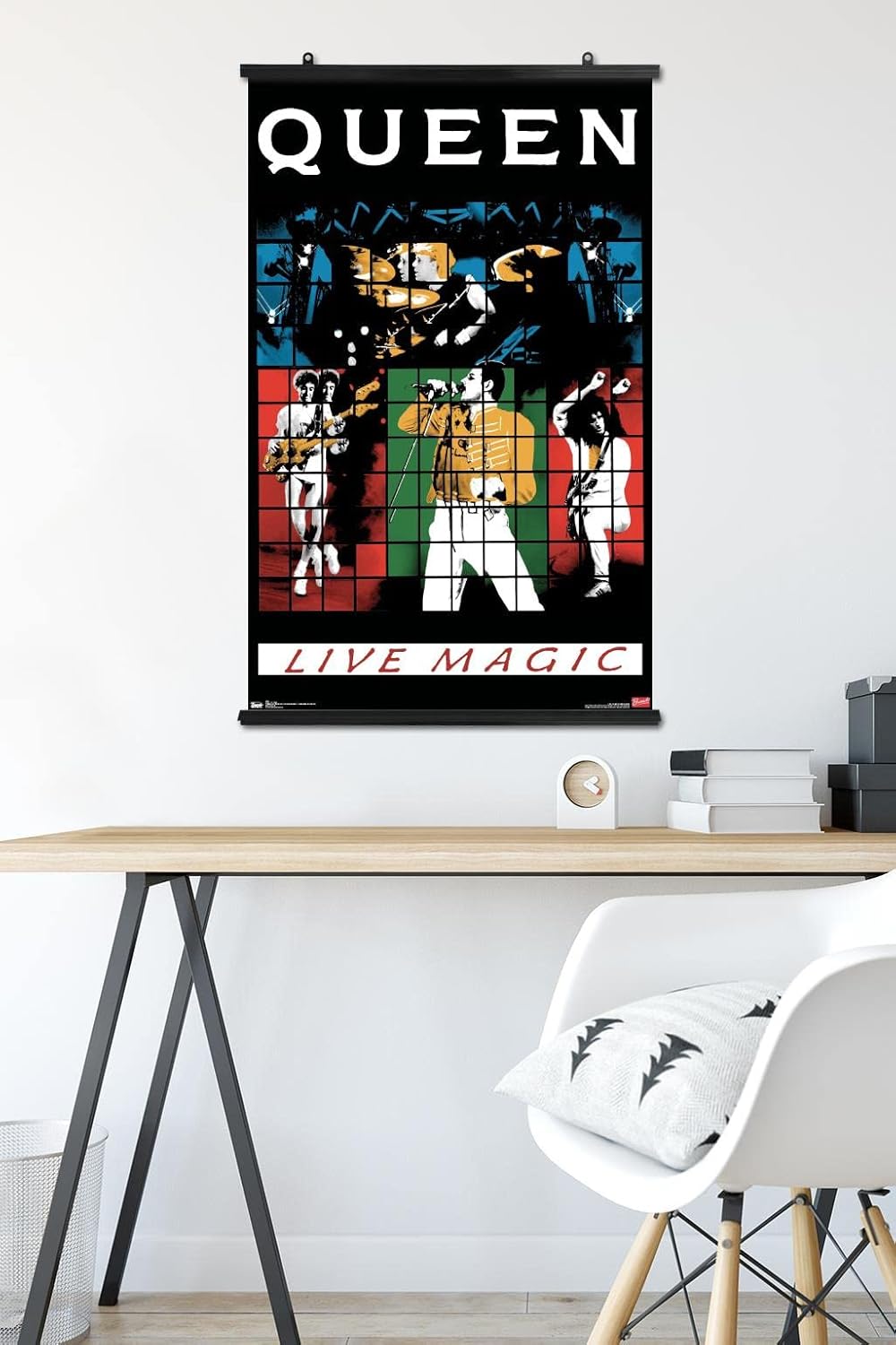 Trends International Queen - Live Magic Wall Poster, 22.375" x 34", Premium Poster & Clip Bundle
