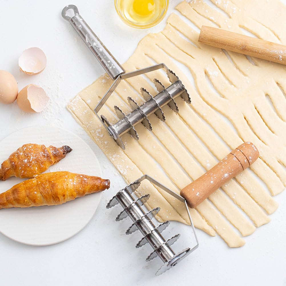 UPKOCH Wooden Handle Stainless Steel Pastry Cutter 8-Inch Dough Cutting Tool for Pizza Pie Crust Bread and Puff Pastry Baking
