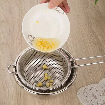 Stainless Steel Colander with Handle, Fine Mesh Strainer Kitchen Food Strainer, Large Metal Colander Great for Pasta, Noodles, Vegetables and Fruits(COLOR:Silver)
