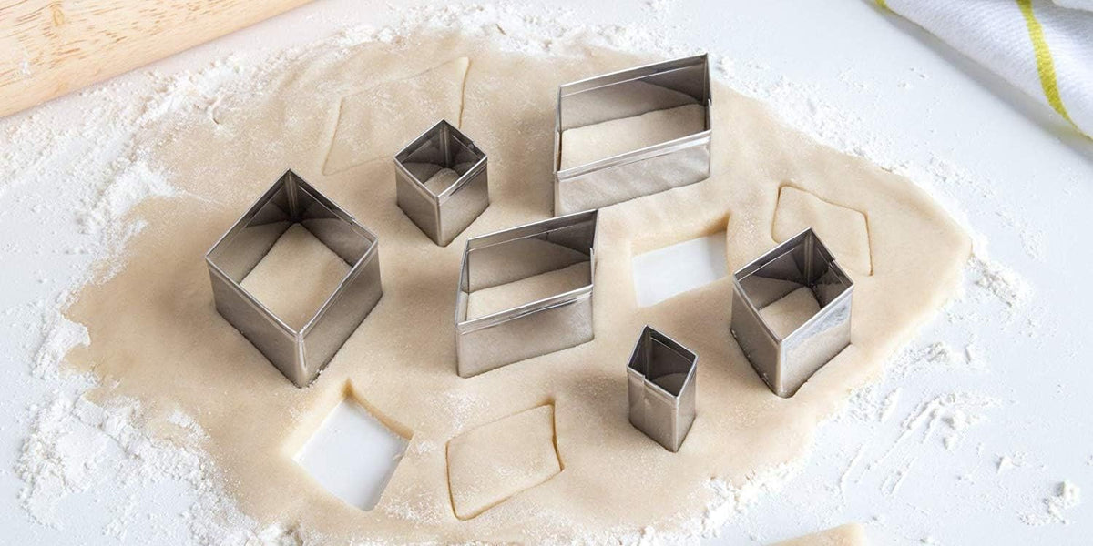 Fox Run 3612 Run Diamond Cookie Cutters, 4 x 4 x 0.25 inches, Metallic