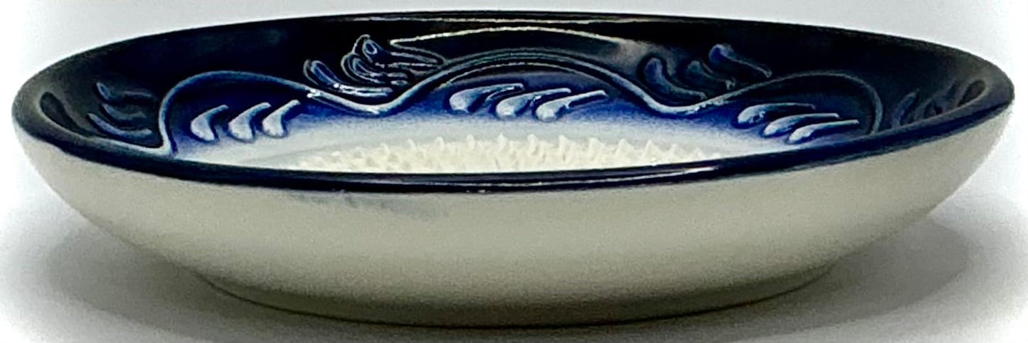 BonCera, All-in-one Premium Ceramic Garlic Grater Plate 4-Piece Set - Dark Blue Floral Edge Design - For Garlic, Ginger, Chocolate, and more! - Comes with 5" Plate, Peeler, Brush, and Stand