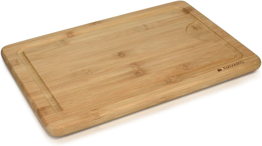 Navaris Medium Bamboo Wooden Cutting Board, Natural Chopping Board with Juice Groove, 14 x 9 inches