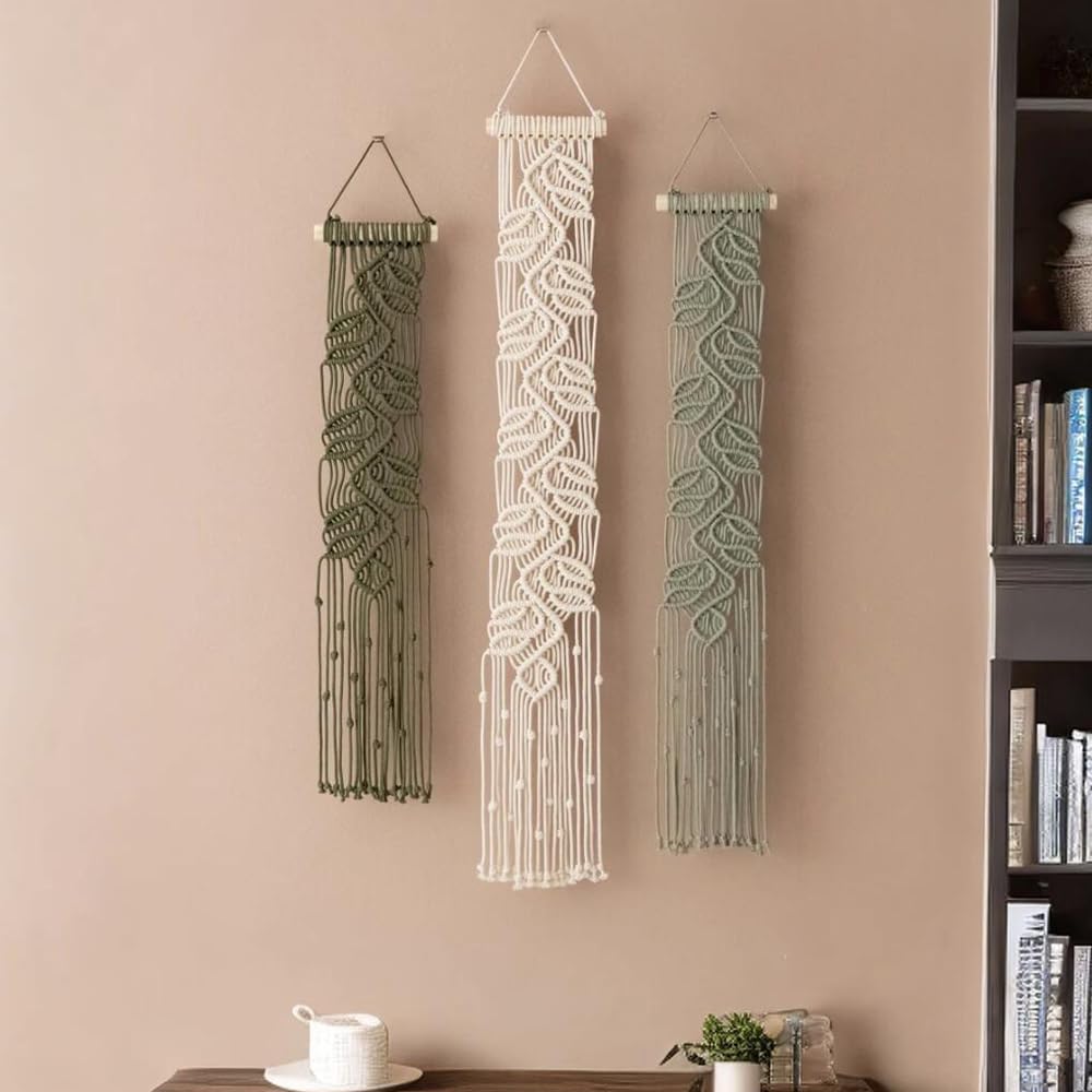 M MANUAL 3 Pcs Macrame Leaf Wall Hanging Bohemian Wall Decor Feathers Wall Art Green Fall Leaf Wall Hanging Boho Headboard Decor Wall Art
