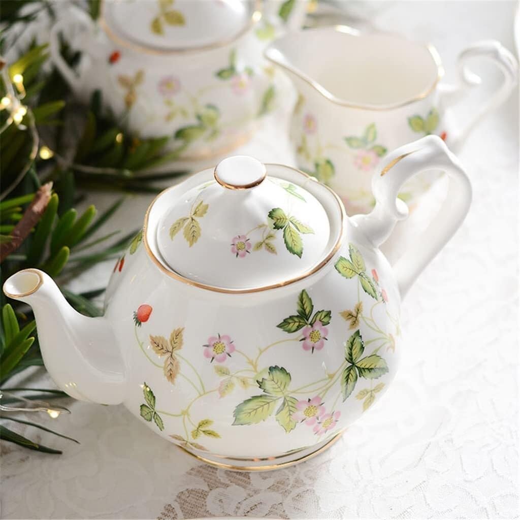 Wild Strawberry Pattern Retro Ceramic Coffee Cup and Teapot Set with Tower Design for Afternoon Tea
