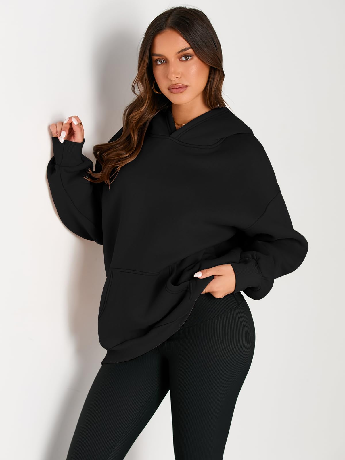Trendy Queen Womens Oversized Hoodies Fleece Sweatshirts Fall Fashion 2025 Pullover Sweaters Winter Clothes Black M
