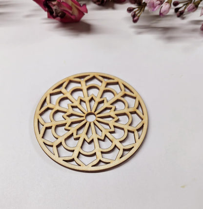 Sourdough Bread Stencil Set,4 Pack Laser-Cut Wooden Mandala Stencils for Artisan Bread Scoring, Flour Dusting & Decor (Natural Wood)