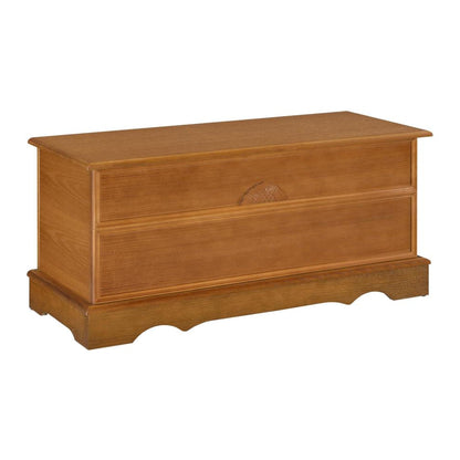 CARTESIAN Traditional Cedar Storage Chest in Honey Finish, Engineered Wood Construction, 40 x 16 x 18.5 Inches, Decorative Fan Design (Honey)