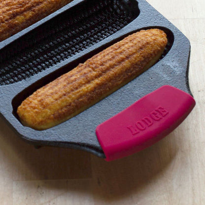 Lodge Silicone Grips - Dishwasher Safe Silicone Grips Designed Bakeware Products Only - Reusable Heat Protection Up to 425° - Red