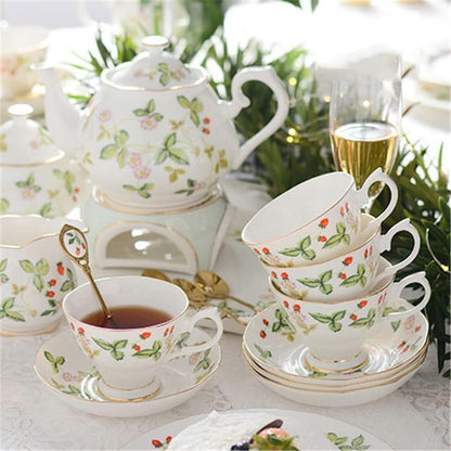Wild Strawberry Pattern Retro Ceramic Coffee Cup and Teapot Set with Tower Design for Afternoon Tea