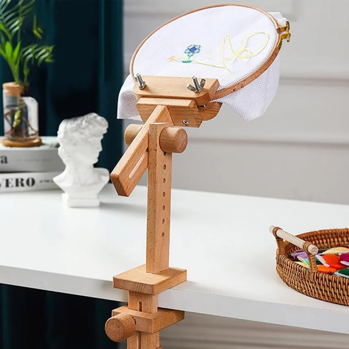Embroidery Hoop Stand Clip Holder, Wooden Rotatable Adjustable Embroidery Frame Stand Set, with Desktop Clip and 8 Inch Embroidery Hoops, for DIY Craft Thread Sewing