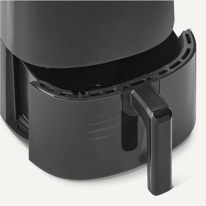 Amazon Basics 4.4-Quart Air Fryer with Easy View Window, 8 Preset Menus, 1400W, Black