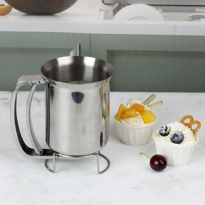 KAYCROWN 800ml Stainless Steel Pancake Batter Dispenser, Handheld Pancake Mix Dispenser, Cupcake Batter Dispenser for Baking Cake Cupcakes Crepes Waffles Pancake Kitchen Tool, Easy to Clean