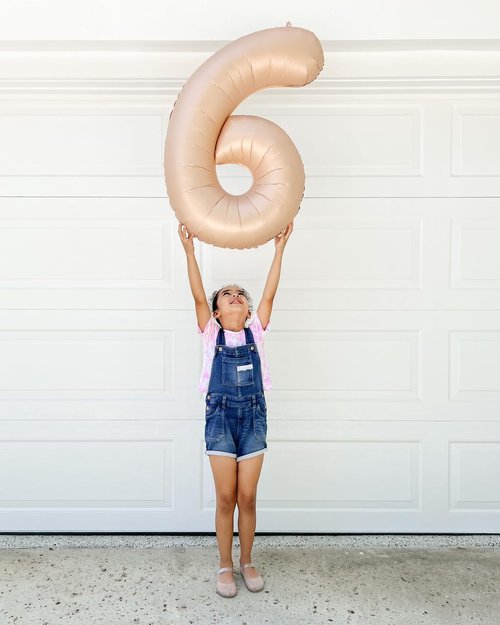 Light Brown Number Balloon - 40 Inch Tan 0 Balloon | Beige Birthday Decorations & Party Supplies