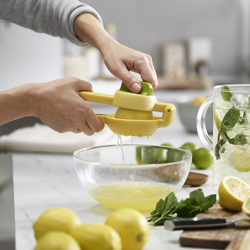 20171 Joseph Joseph JuiceMax Dual-action Citrus Press, Yellow