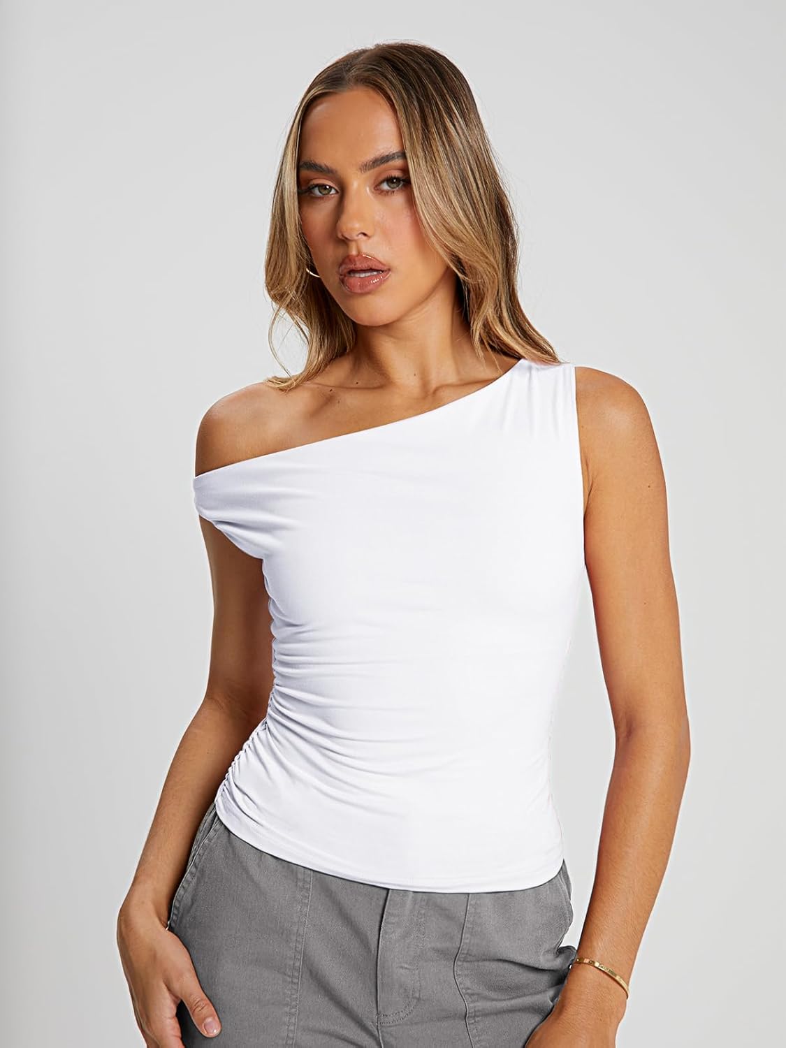 Trendy Queen Womens Summer Off The Shoulder Tops Going Out T Shirts Crop Tank Top Fashion Clothes Spring Outfits 2025