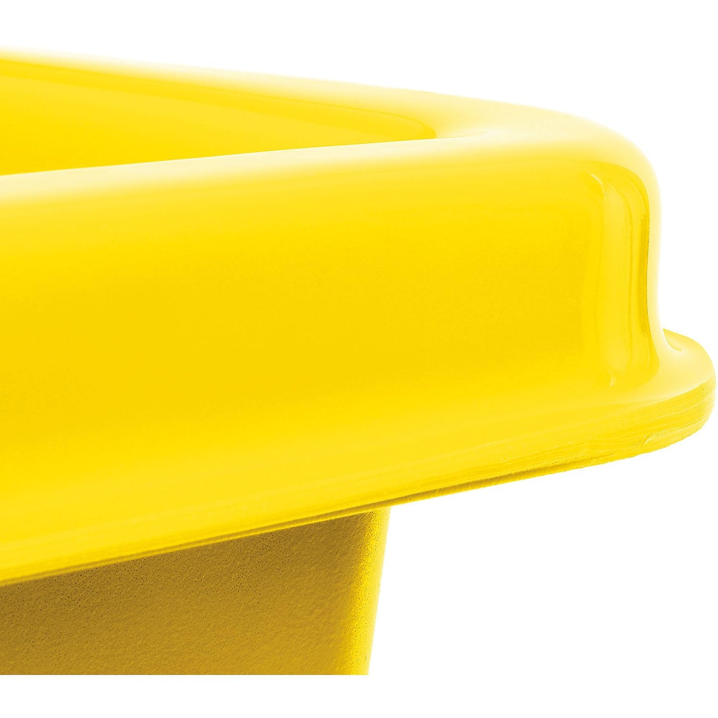 Global Industrial 6 Bushel Plastic Bulk Box Truck, Direct Mount Base, 500 lbs. Capacity, 3" Non-Maring Rubber Casters, Yellow, 33-2/5"L x 23" W x 24-1/2"H