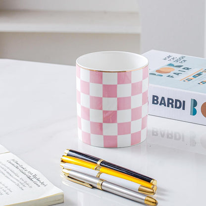 YOSCO Ceramic Checkered Pen Holder For Desk Cute Stand Gold Line Pencil Cup Pot Desk Organizer Makeup Brush Holder for Girls,Women (Pink-white)