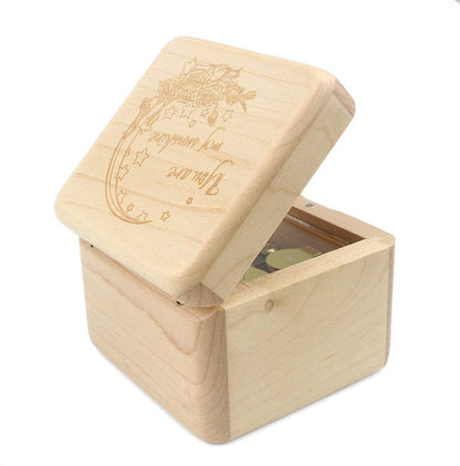 Sinzyo Natural Wooden Music Box with Customizable Photos, Wind Up Musical Box Gifts for Christmas, Birthday,