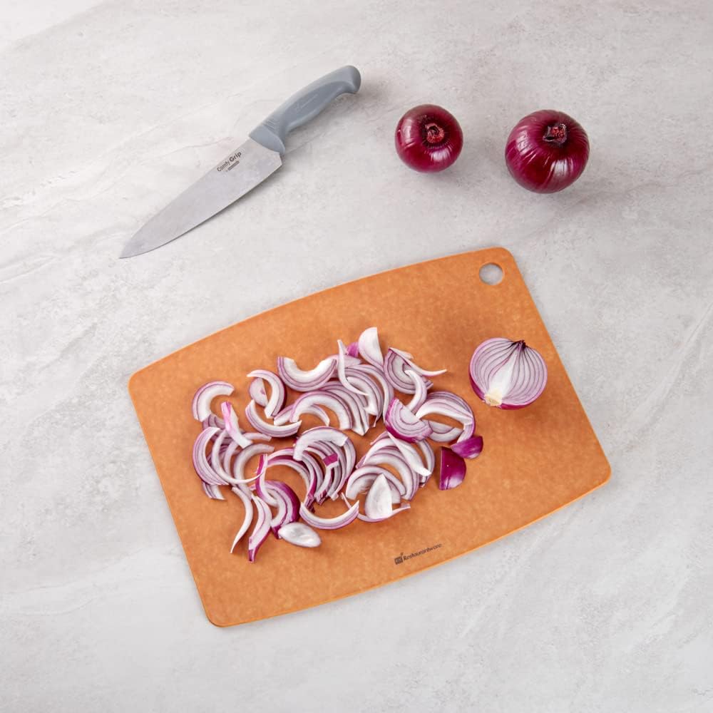 Restaurantware Nature Tek 17.3 x 12.8 Inch Double-Sided Chopboard, Durable Cutting Board with Thumb Hole