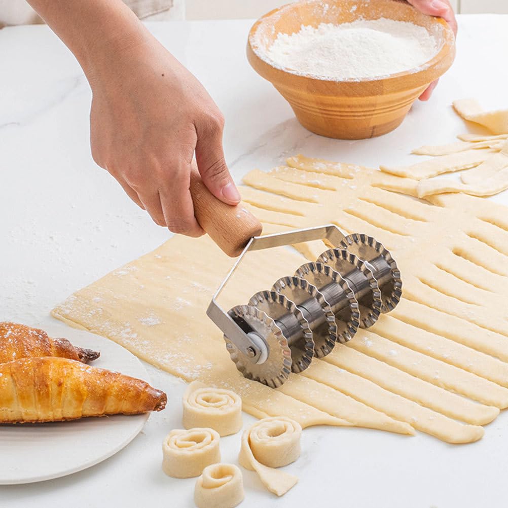 UPKOCH Wooden Handle Stainless Steel Pastry Cutter 8-Inch Dough Cutting Tool for Pizza Pie Crust Bread and Puff Pastry Baking