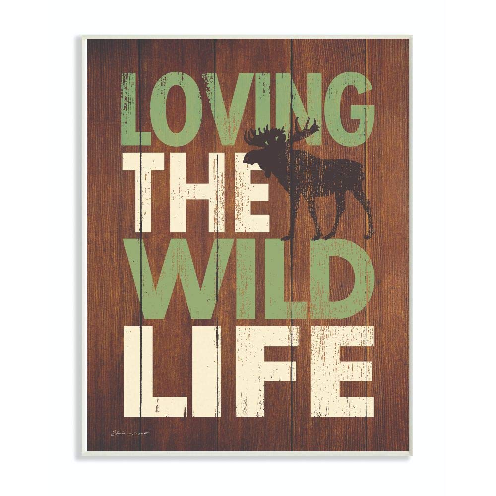 Stupell Industries Wild Life Country Home Wood Textured Word Design Signs and Plaques, Multi-Color