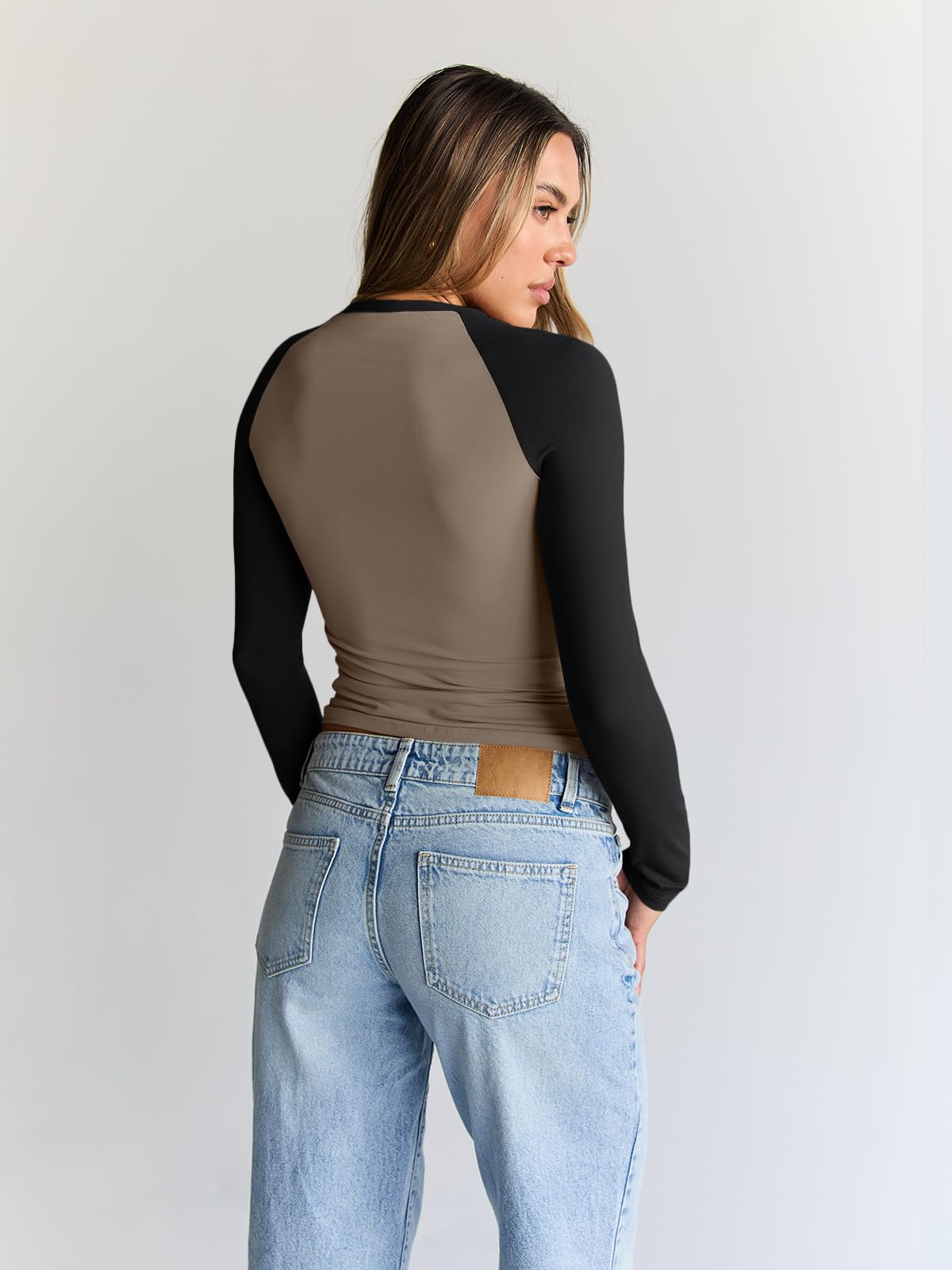 Trendy Queen Womens Long Sleeve Shirts 2025 Fall Fashion Outfits Clothes Slim Fitted Basic Tee Going Out Crop Tops Cute Y2k Teen Girl Color Block T Tshirts Clothing