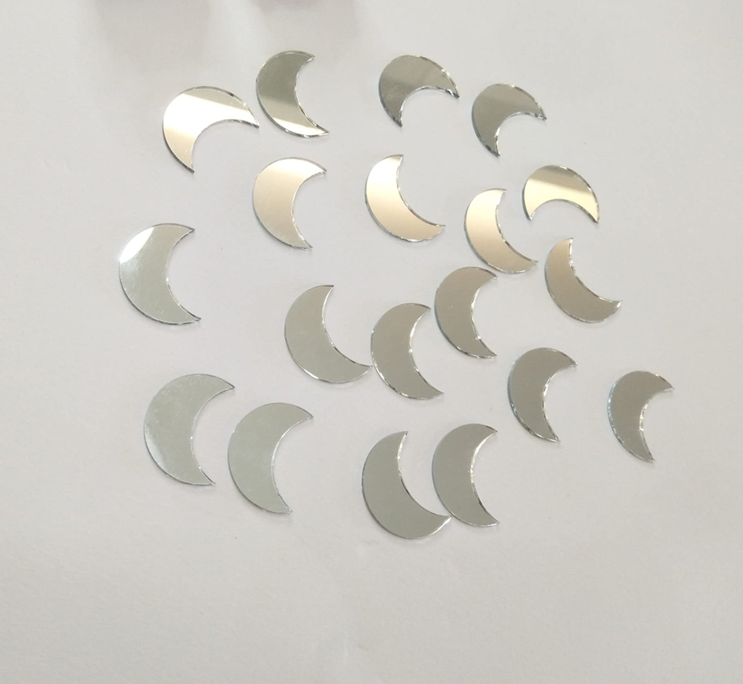 100pcs of Moon Shape Mirror Mosaic Tile,Mini Glass Mosaic Tile, Mirror Craft Mosaic DIY Tile for Art and Craft Wall Door Home Decorations Making Supplies (Silver Mirror)