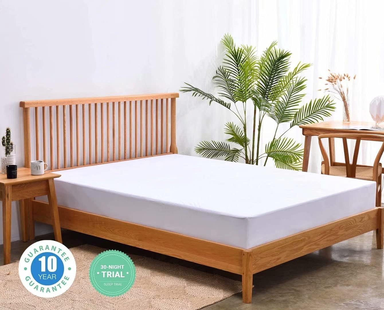 Full Size Cooling Mattress Protector Pad, Breathable Fitted Sheet Style, Waterproof for Pets