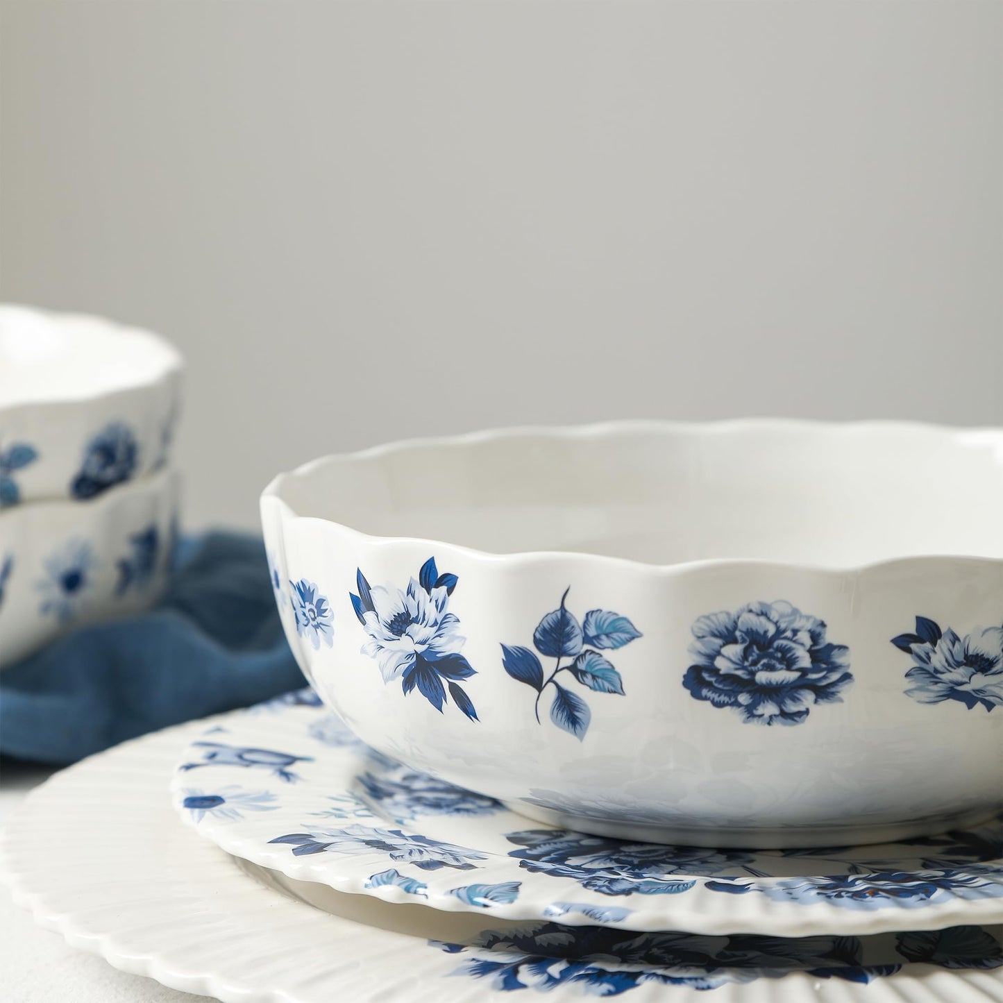 Stone Lain Fiore 24-Piece Dinnerware Set New Bone China, Blue