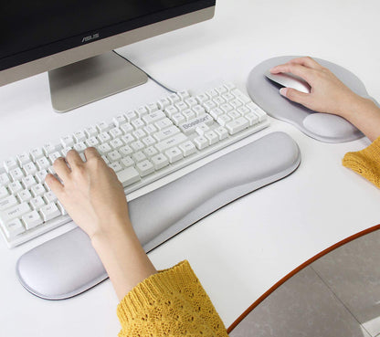 AORTDES Ergonomic Keyboard Mouse Pad Wrist Rest Support Set for Laptop/Computer/Desktop,Memory Foam Hand Rest Wrist Cushion for Gaming/Office,Lightweight Comfortable & Pain Relief (Greyish White)