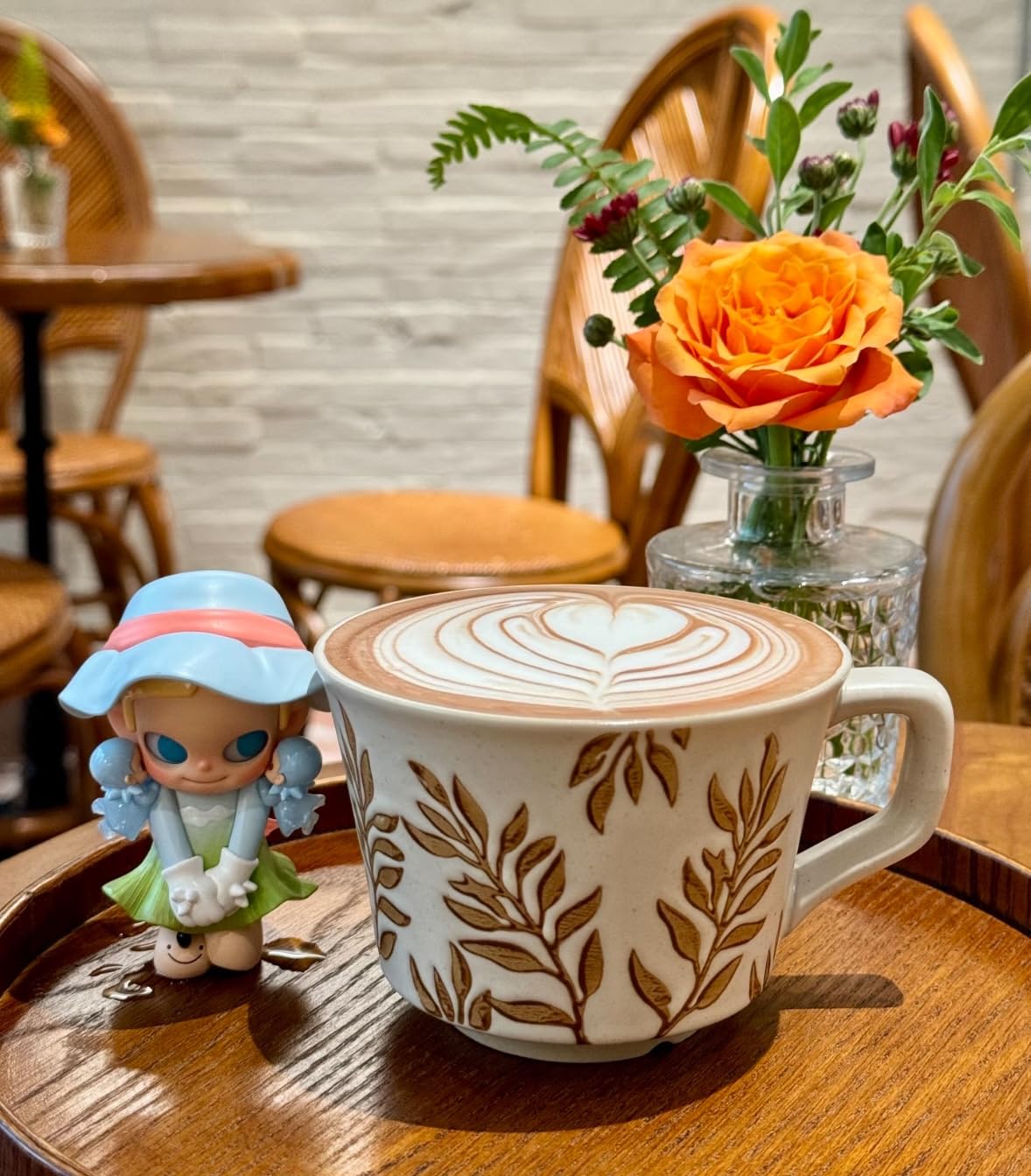 Handmade Ceramic Mugs, 12 oz Coffee Cups, Tea Mugs, Farmhouser Mug, Luxurious Cups for Office Home Microwavable, Porcelain Coffee Cups With Handle - Modern, Boho, Unique Style Wisteria Leaves