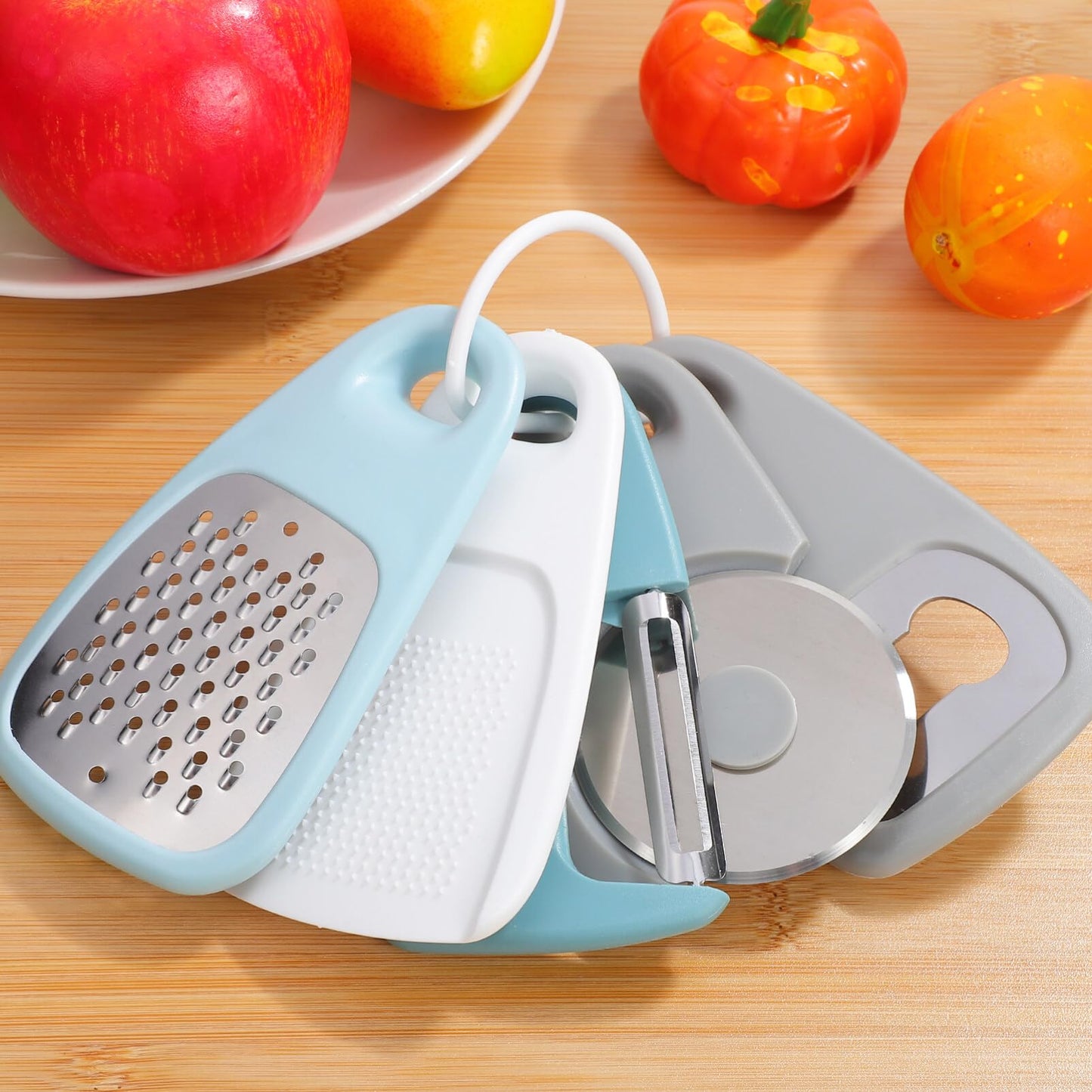 HOLIDYOYO Kitchen Tool Set 5 Pieces with Potato Peeler Cheese Grater Pizza Wheel Bottle Opener and Fruit Peeler Compact Space Saving Kitchen Gadgets for Home Cooking