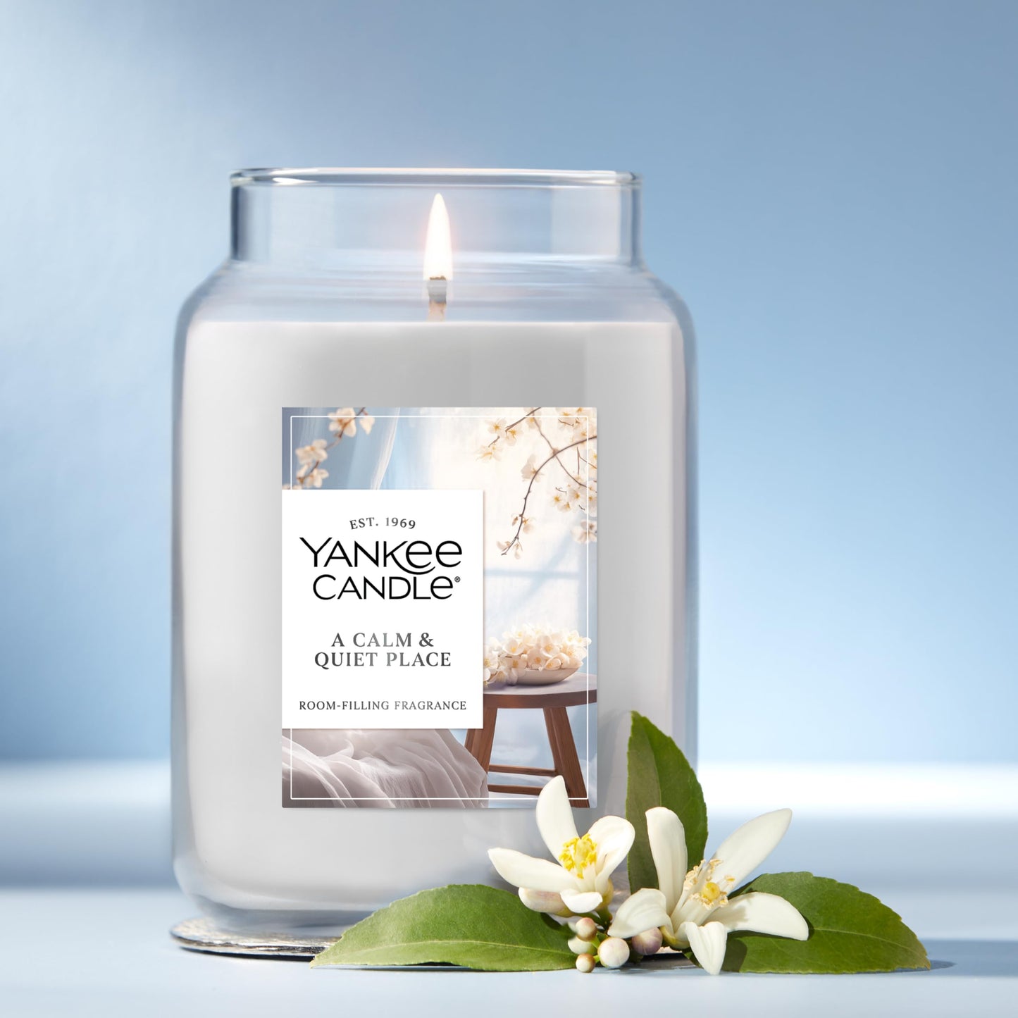 Yankee Candle, A Calm Quiet Place Fall Scented Candle, 22oz Large Jar with up to 150 Hour Burn Time