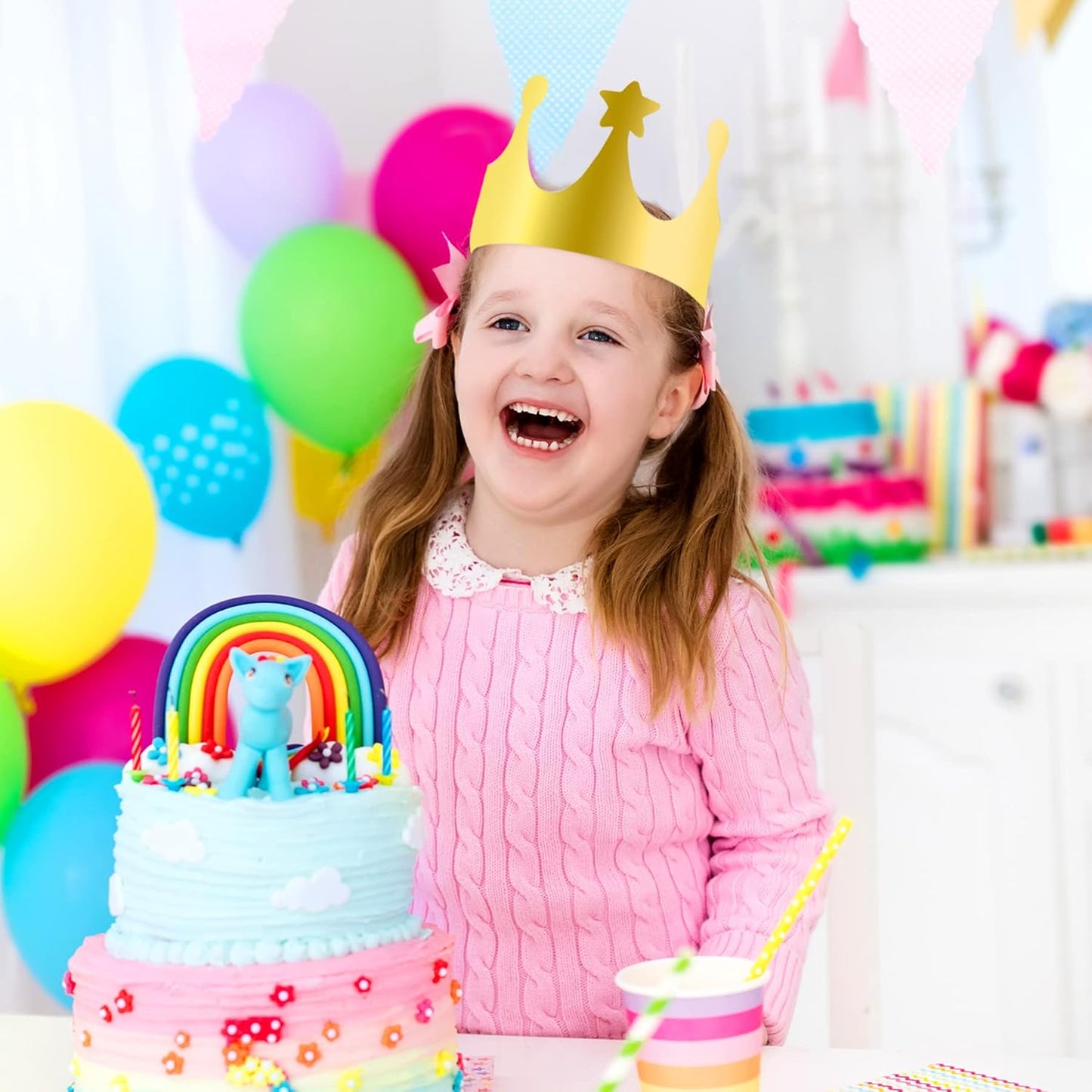 SIQUK 25 Pieces Gold Party Paper Crowns, 5 Styles, 5 Pcs Each, Golden Foil Headwear for Celebration