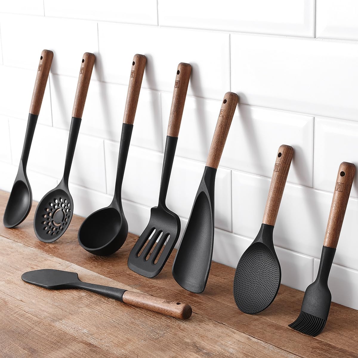 WAGENSTEIGER Silicone Rice Paddle with Wooden Handles: Non-Stick Rice Spoon, Mashed Potato Serving Spoon, Heat Resistant Cookware, Protects Surfaces with Gentle Head Design
