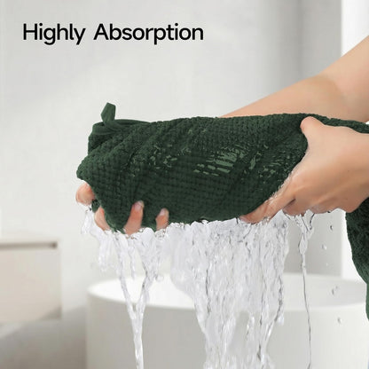 REDKISS Pack of 1 Jumbo Bath Sheet, 40 x 80 Inches Microfiber Oversized Bath Towel for Bathroom, Extra Large & Lightweight, Quick-Dry, Super Soft & Highly Absorbent, Perfect to Wrap Yourself In, Olive
