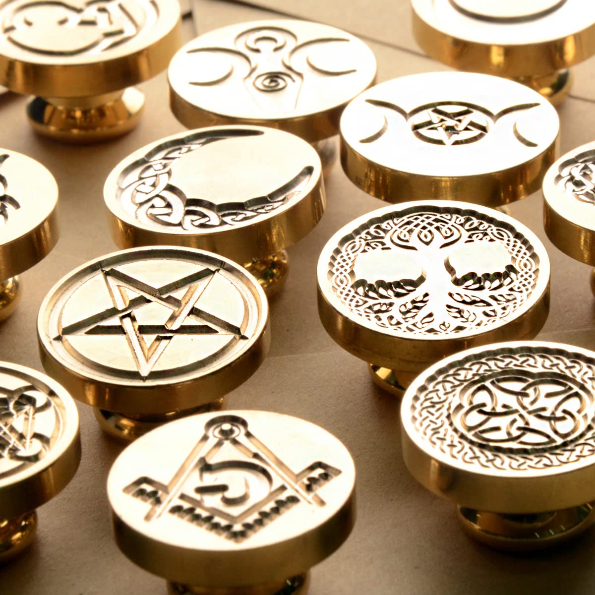 Wax Seal Stamp Set, Sealing Wax Stamps Copper Seals with Wooden Hilt, Vintage Retro Wiccan Seal Wax Stamp (Triple Moon&Pentagram&Tree of Life)