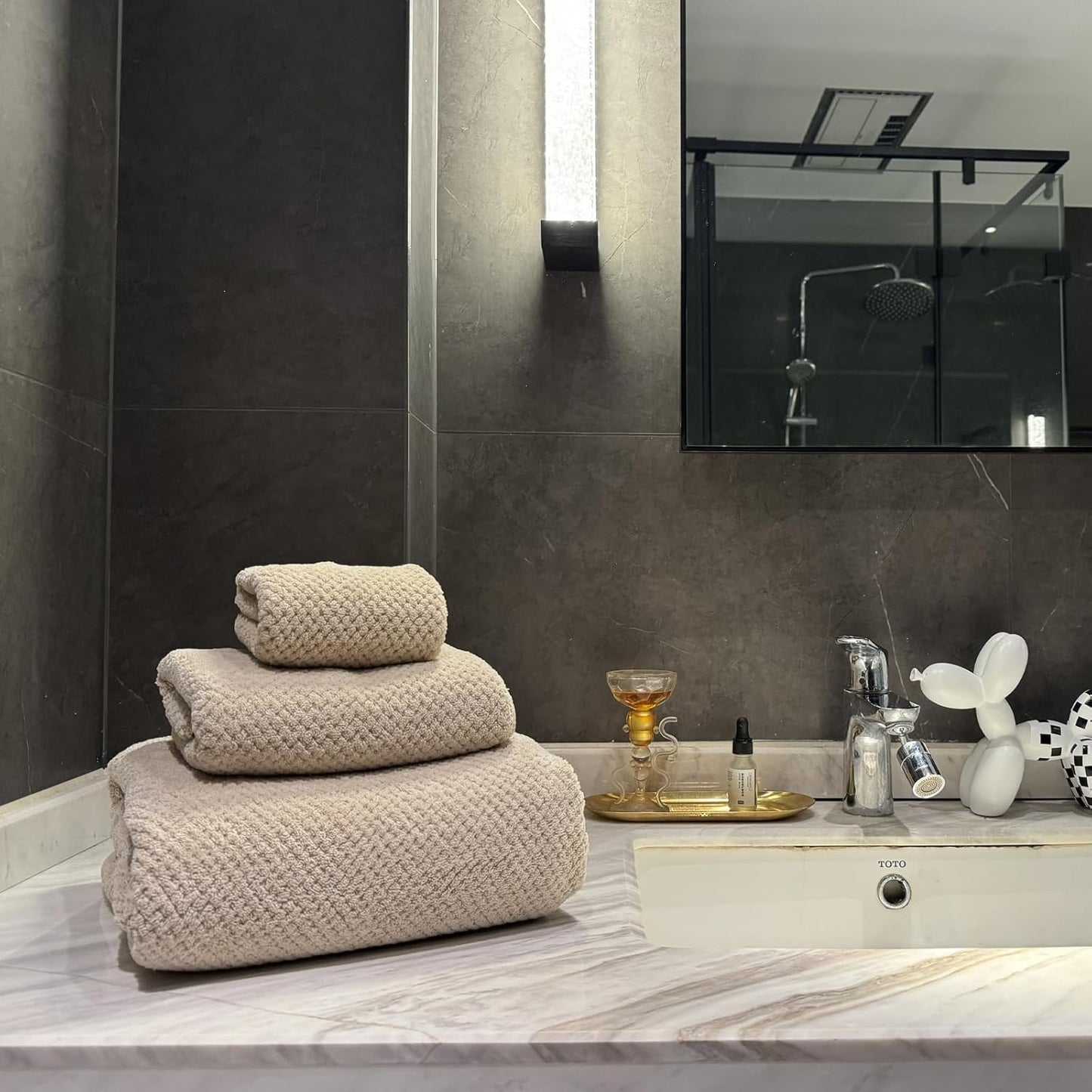 Set 30x60 Inches 6 Extra Large Bath Towels for Bathroom Super Soft Light Weight Quick Dry Microfiber Shower Towels