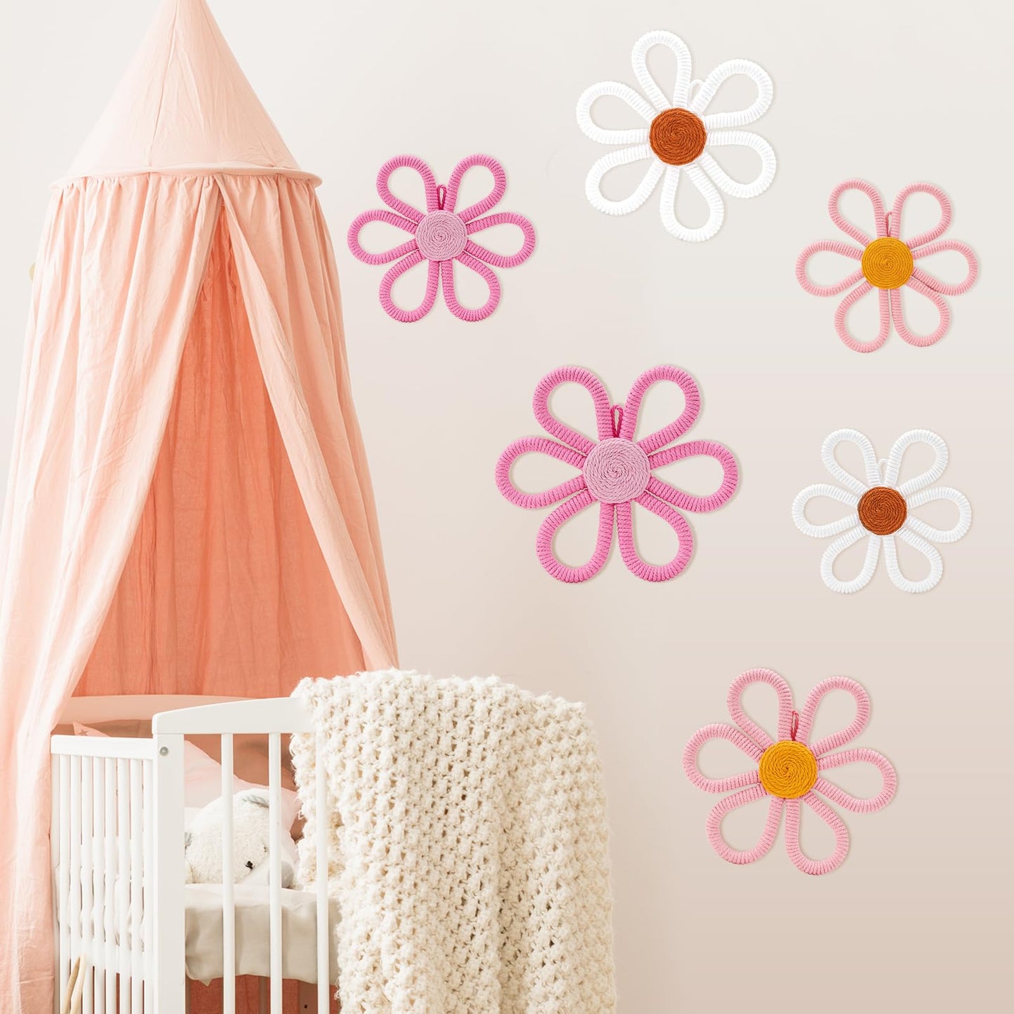 UwinVwin 6 Pcs Boho Daisy Wall Hanging, Woven Macrame Flower Decor, Bohemian Wall Art for Living Room, Bedroom, Home
