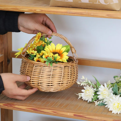 Small Gift Wicker Picnic Basket with Handle,Willow Flower Girl Basket for Weddings，Garden and Home Decor -Wicker Storage Basket-Natural