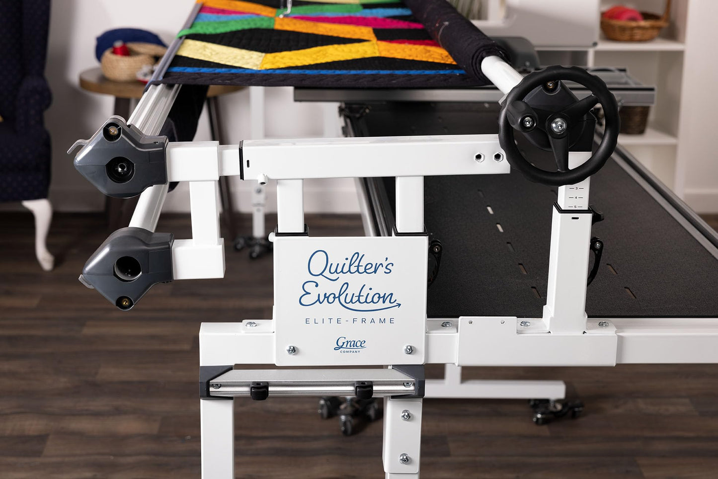 Q'nique 16X - Elite Long Arm Quilting Machine and Quilting Frame | The Grace Company (Q'nique 16X Elite & Evolution Elite 8' Rolling Frame)