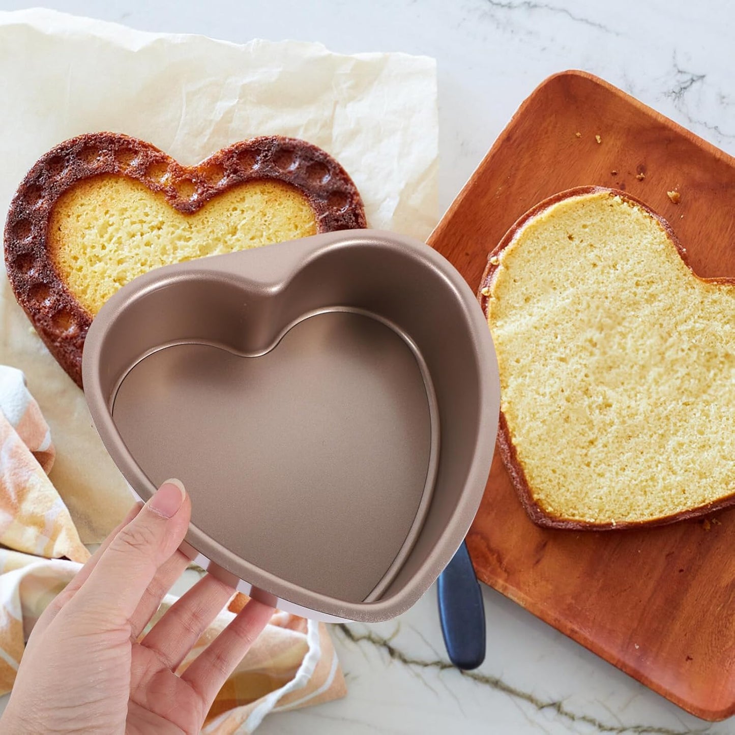 BESTOYARD 6 Inch Heart Cake Pan, Stainless Steel Non-Stick Cheesecake Baking Mold with Removable Bottom for Weddings