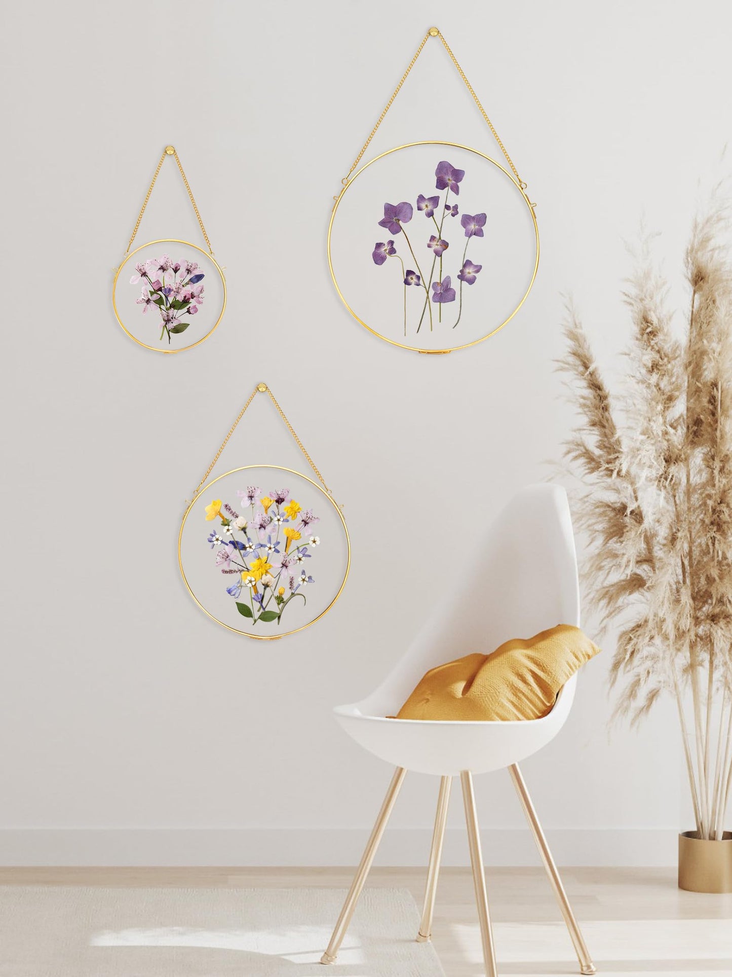 REDHUGO Handmade Brass Floating Frame, Double Glass Round Picture, Wall Hanging for Pressed & Dried Flowers, Circle, Gold (FRAME ONLY)